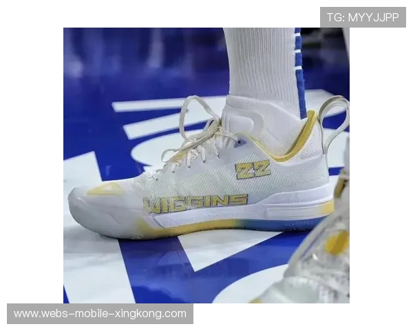 维金斯0.4秒空接压哨绝杀,胜利画面刷爆社媒!