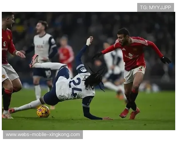 曼联迎战热刺，四强之争进入白热化阶段